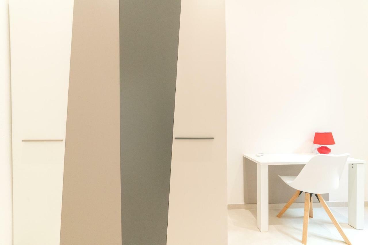 Linee Moderne Apt - Wifi - Ac Каляри Екстериор снимка