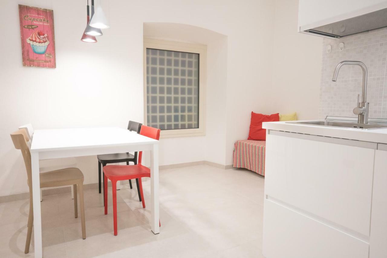 Linee Moderne Apt - Wifi - Ac Каляри Екстериор снимка